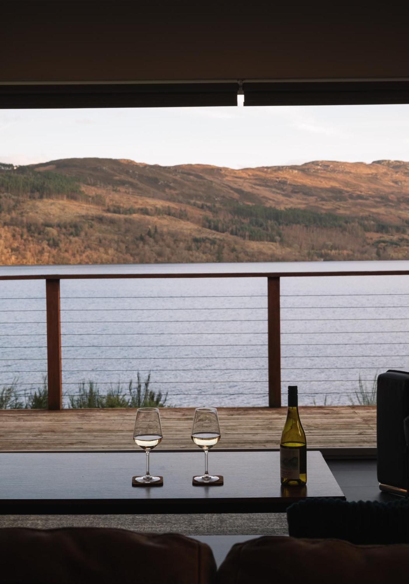 Shoreland Lodges - Holly Lodge Fort Augustus Εξωτερικό φωτογραφία