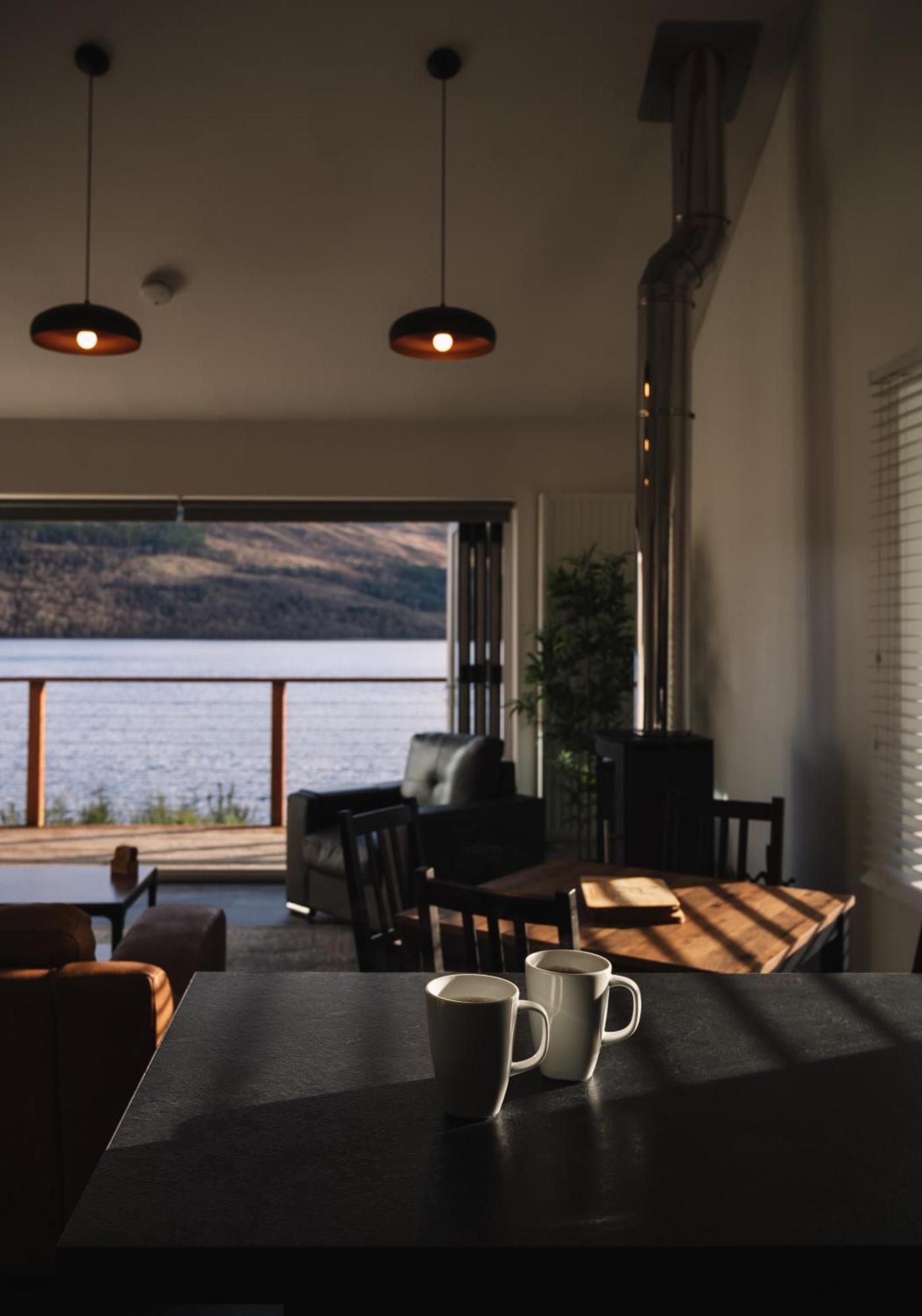 Shoreland Lodges - Holly Lodge Fort Augustus Εξωτερικό φωτογραφία